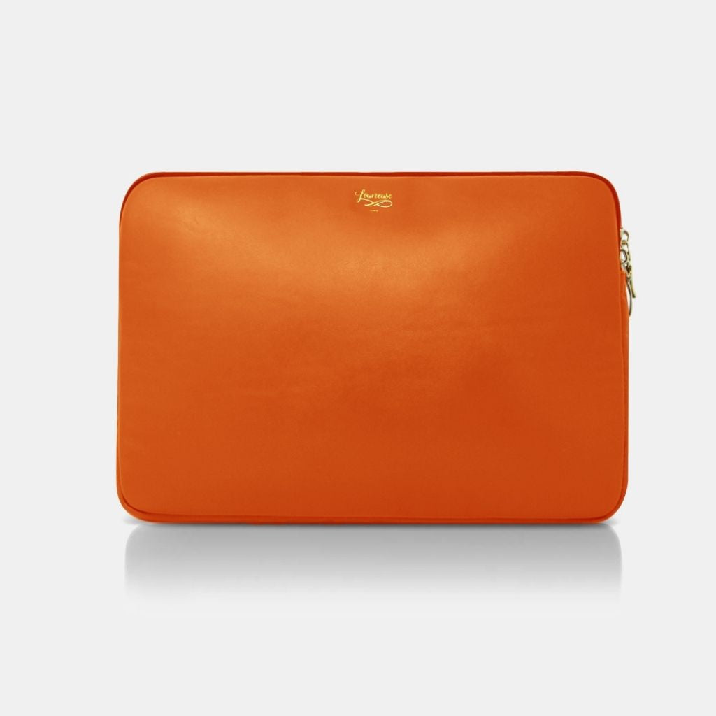 pochette en cuir pour ordinateur ou document orange marque louvreuse